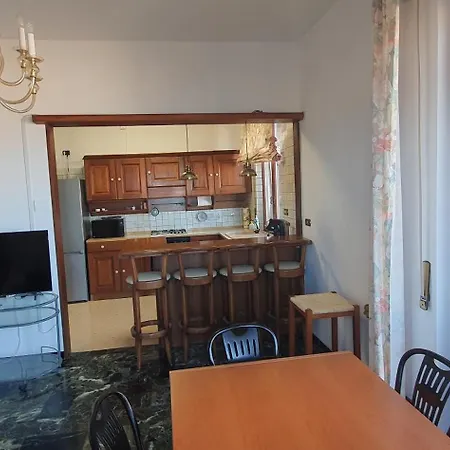 Casa Lino & Paolina, 85m2 Apartment, 4 Guests
