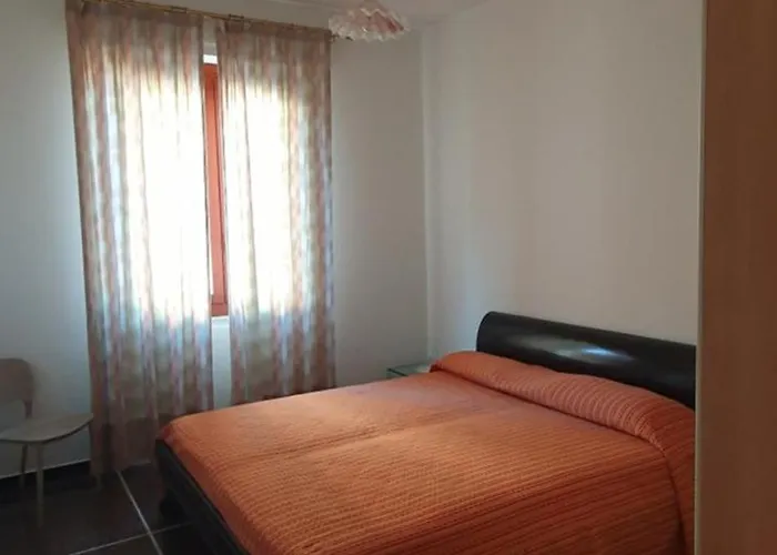 Casa Lino & Paolina, 85m2 Apartment, 4 Guests * Varazze